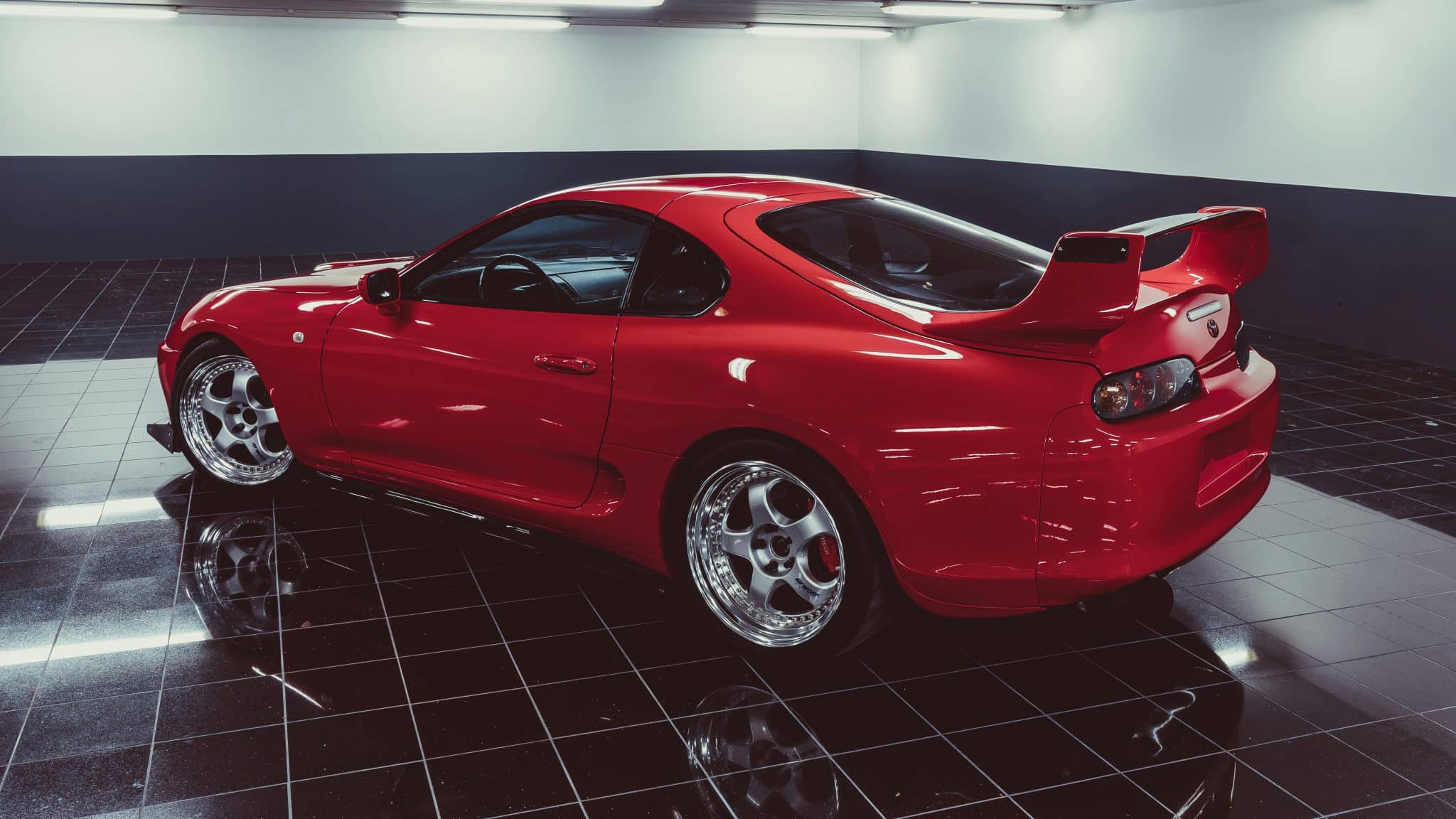 Classic Roadsters Inspire Modern Sports Cars