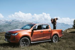 Solar Roofs Extend Electric Vehicle Range