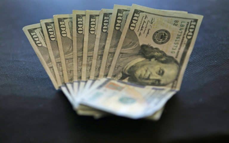 Economic Benefits Saving Money Through Large Purchases